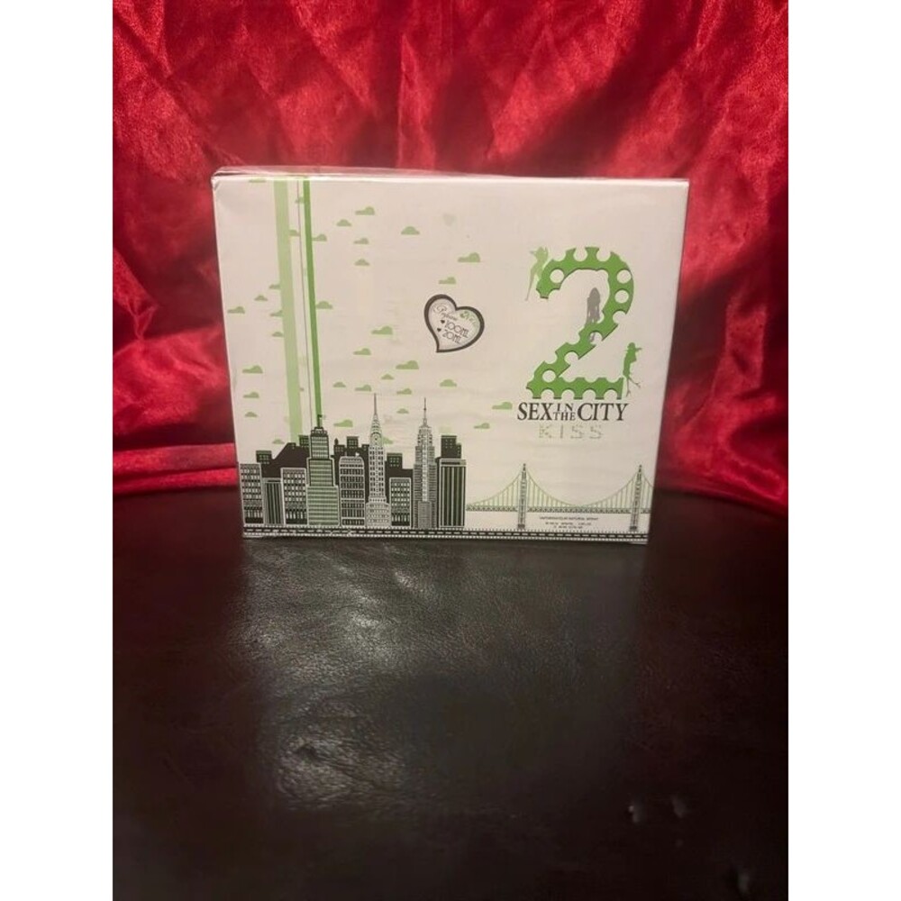 Sex in the City Kiss perfume